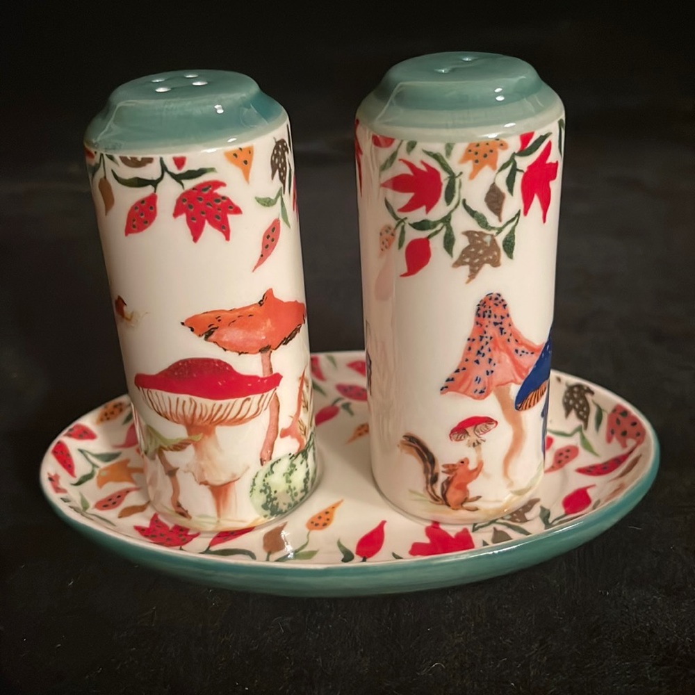 Salt & Pepper Shakers by Inslee Farris for Anthropologie.